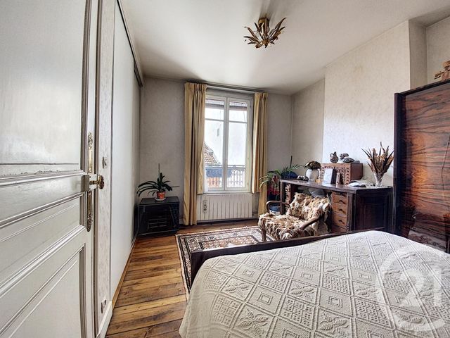 Afficher la photo en grand Appartement F3 à vendre - 3 pièces - 51.53 m2 - PARIS - 75020 - ILE-DE-FRANCE - Century 21 Gambetta Immobilier