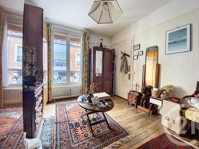 Afficher la photo en grand Appartement F3 à vendre - 3 pièces - 51.53 m2 - PARIS - 75020 - ILE-DE-FRANCE - Century 21 Gambetta Immobilier