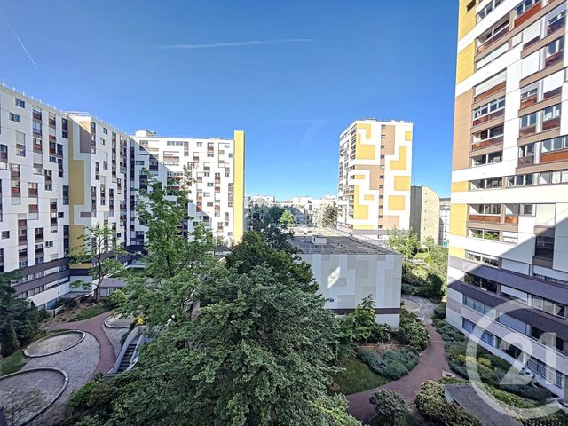 Appartement F3 à vendre - 3 pièces - 68.3 m2 - PARIS - 75020 - ILE-DE-FRANCE - Century 21 Gambetta Immobilier
