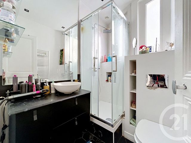 Appartement F2 à vendre - 2 pièces - 39.02 m2 - PARIS - 75020 - ILE-DE-FRANCE - Century 21 Gambetta Immobilier