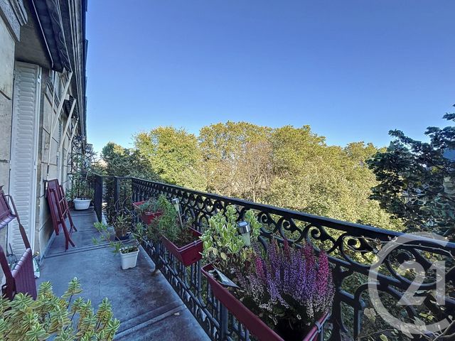  - PARIS - 