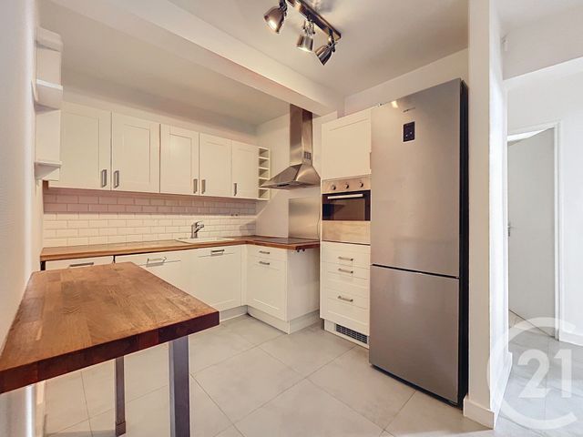 Appartement F3 à vendre - 3 pièces - 60.0 m2 - PARIS - 75020 - ILE-DE-FRANCE - Century 21 Gambetta Immobilier