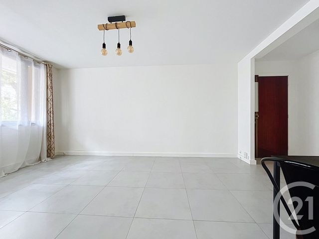 Appartement F3 à vendre - 3 pièces - 60.0 m2 - PARIS - 75020 - ILE-DE-FRANCE - Century 21 Gambetta Immobilier