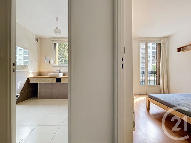 Appartement F3 à vendre - 3 pièces - 60.0 m2 - PARIS - 75020 - ILE-DE-FRANCE - Century 21 Gambetta Immobilier
