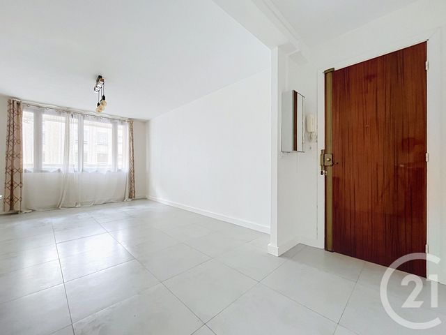 Appartement F3 à vendre - 3 pièces - 60.0 m2 - PARIS - 75020 - ILE-DE-FRANCE - Century 21 Gambetta Immobilier