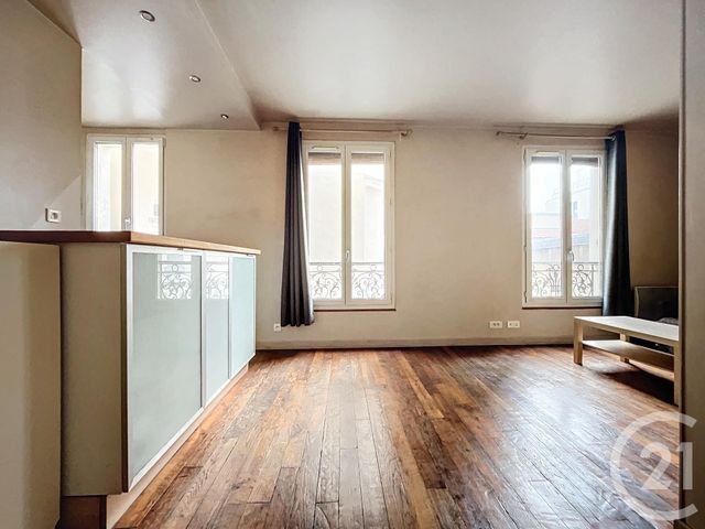  - PARIS - 