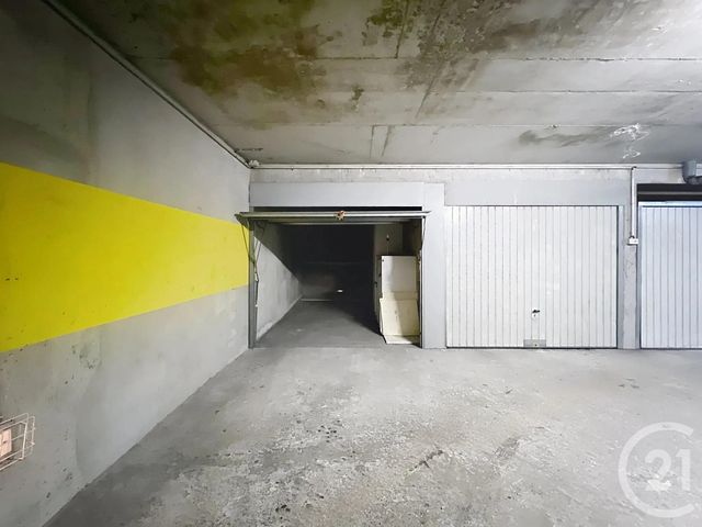 parking à vendre - 12.51 m2 - PARIS - 75020 - ILE-DE-FRANCE - Century 21 Gambetta Immobilier