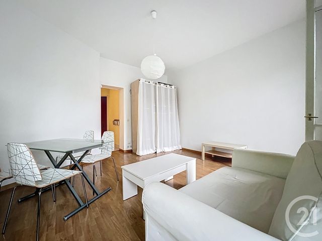 Appartement T1 à vendre - 1 pièce - 38.78 m2 - PARIS - 75020 - ILE-DE-FRANCE - Century 21 Gambetta Immobilier