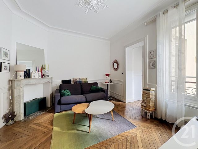 Appartement F2 à vendre - 2 pièces - 41.8 m2 - PARIS - 75011 - ILE-DE-FRANCE - Century 21 Gambetta Immobilier