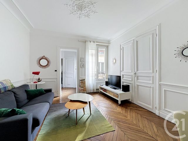Appartement F2 à vendre - 2 pièces - 41.8 m2 - PARIS - 75011 - ILE-DE-FRANCE - Century 21 Gambetta Immobilier