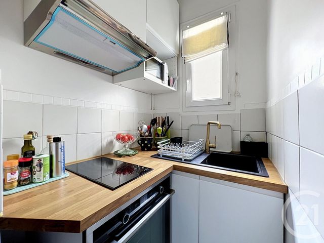 Appartement F2 à vendre - 2 pièces - 41.8 m2 - PARIS - 75011 - ILE-DE-FRANCE - Century 21 Gambetta Immobilier