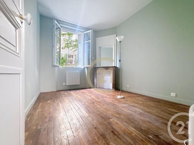 Appartement F2 à vendre PARIS