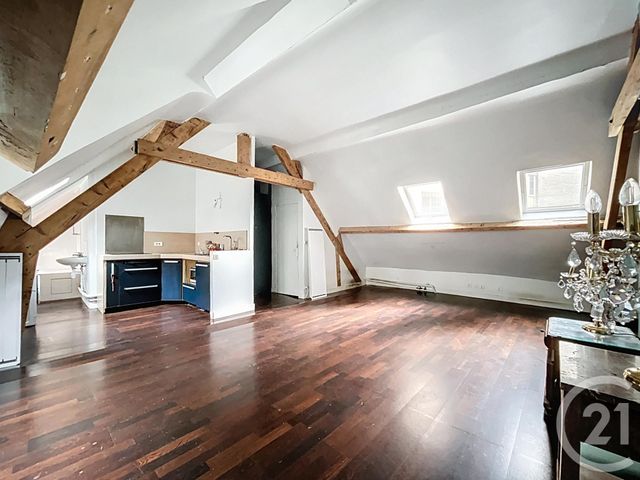 Appartement Loft à vendre - 3 pièces - 46.84 m2 - PARIS - 75020 - ILE-DE-FRANCE - Century 21 Gambetta Immobilier