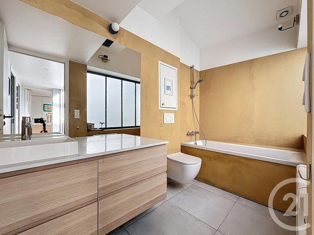 Appartement F6 à vendre - 6 pièces - 142.0 m2 - PARIS - 75020 - ILE-DE-FRANCE - Century 21 Gambetta Immobilier
