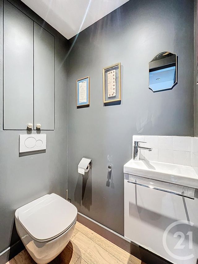 Appartement F6 à vendre - 6 pièces - 142.0 m2 - PARIS - 75020 - ILE-DE-FRANCE - Century 21 Gambetta Immobilier