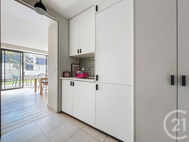 Appartement F6 à vendre - 6 pièces - 142.0 m2 - PARIS - 75020 - ILE-DE-FRANCE - Century 21 Gambetta Immobilier