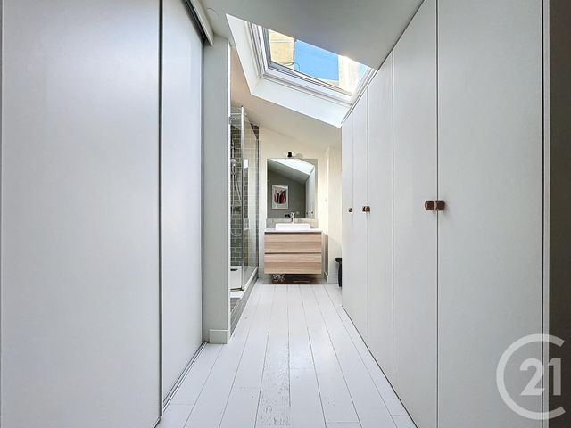 Appartement F6 à vendre - 6 pièces - 142.0 m2 - PARIS - 75020 - ILE-DE-FRANCE - Century 21 Gambetta Immobilier