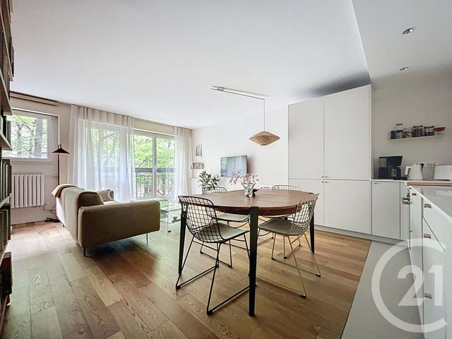 Appartement F2 à vendre - 2 pièces - 56.51 m2 - PARIS - 75020 - ILE-DE-FRANCE - Century 21 Gambetta Immobilier