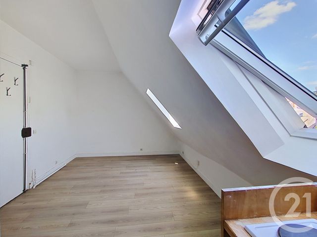 Appartement Studio à vendre - 1 pièce - 12.25 m2 - PARIS - 75001 - ILE-DE-FRANCE - Century 21 Gambetta Immobilier