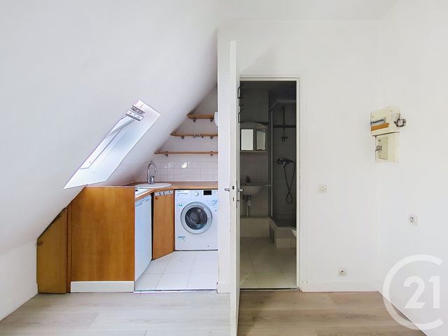 Appartement Studio à vendre - 1 pièce - 12.25 m2 - PARIS - 75001 - ILE-DE-FRANCE - Century 21 Gambetta Immobilier
