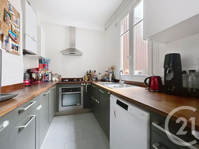 Appartement F3 à vendre - 3 pièces - 52.77 m2 - PARIS - 75020 - ILE-DE-FRANCE - Century 21 Gambetta Immobilier