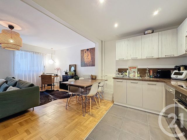 Appartement F3 à vendre - 3 pièces - 58.51 m2 - PARIS - 75020 - ILE-DE-FRANCE - Century 21 Gambetta Immobilier