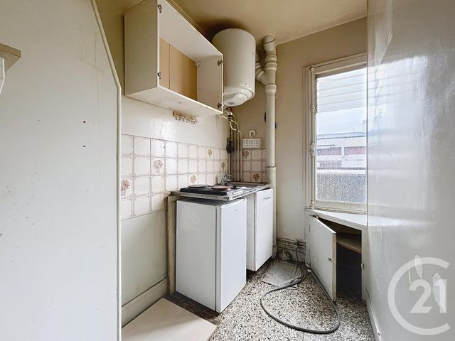 Appartement Studio à vendre - 1 pièce - 21.41 m2 - PARIS - 75020 - ILE-DE-FRANCE - Century 21 Gambetta Immobilier