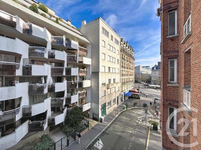 Appartement F2 à vendre - 2 pièces - 38.8 m2 - PARIS - 75020 - ILE-DE-FRANCE - Century 21 Gambetta Immobilier