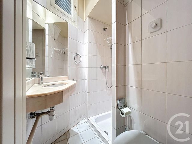 Appartement F2 à vendre - 2 pièces - 38.8 m2 - PARIS - 75020 - ILE-DE-FRANCE - Century 21 Gambetta Immobilier