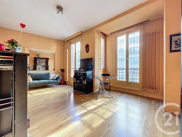 Appartement F2 à vendre - 2 pièces - 38.8 m2 - PARIS - 75020 - ILE-DE-FRANCE - Century 21 Gambetta Immobilier