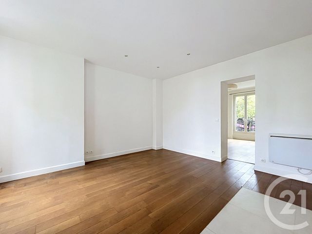 Appartement F3 à vendre - 3 pièces - 48.32 m2 - PARIS - 75020 - ILE-DE-FRANCE - Century 21 Gambetta Immobilier