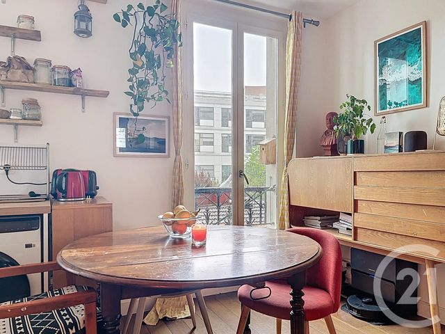 Appartement F3 à vendre - 3 pièces - 48.32 m2 - PARIS - 75020 - ILE-DE-FRANCE - Century 21 Gambetta Immobilier