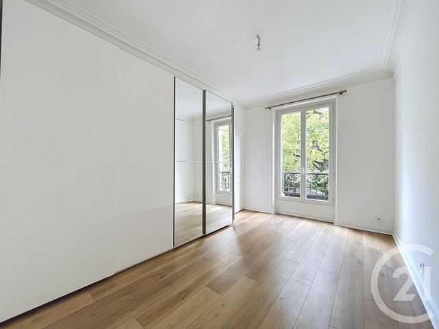 Appartement F3 à vendre - 3 pièces - 48.32 m2 - PARIS - 75020 - ILE-DE-FRANCE - Century 21 Gambetta Immobilier