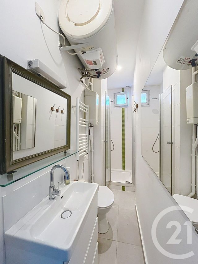 Appartement F3 à vendre - 3 pièces - 48.32 m2 - PARIS - 75020 - ILE-DE-FRANCE - Century 21 Gambetta Immobilier