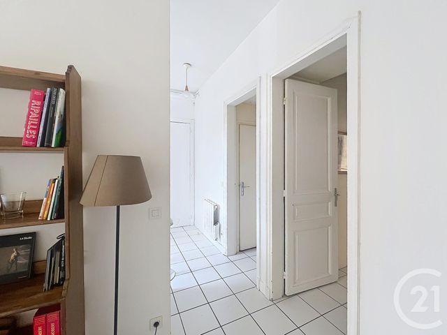 Appartement F3 à vendre - 3 pièces - 63.0 m2 - PARIS - 75020 - ILE-DE-FRANCE - Century 21 Gambetta Immobilier
