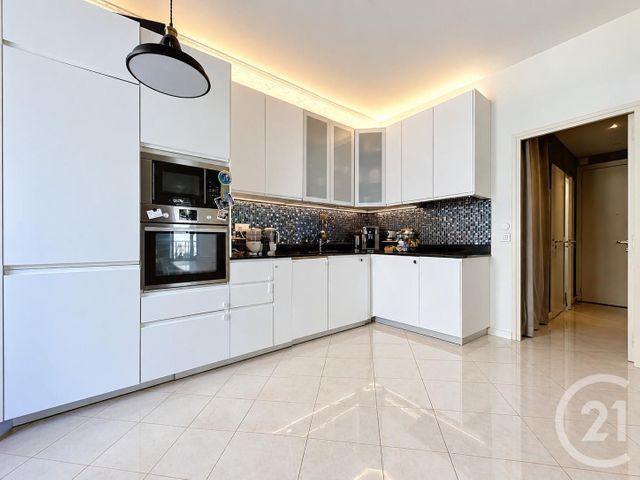 Appartement F2 à vendre - 2 pièces - 53.98 m2 - PARIS - 75020 - ILE-DE-FRANCE - Century 21 Gambetta Immobilier