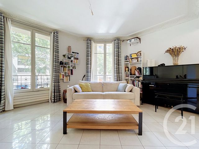 Appartement F2 à vendre - 2 pièces - 53.98 m2 - PARIS - 75020 - ILE-DE-FRANCE - Century 21 Gambetta Immobilier