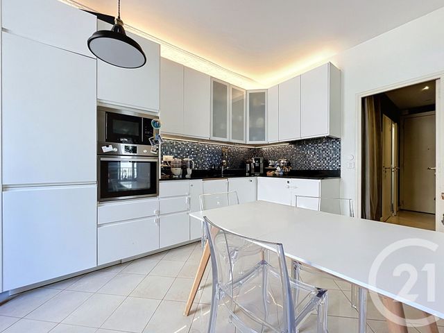 Appartement F2 à vendre - 2 pièces - 53.98 m2 - PARIS - 75020 - ILE-DE-FRANCE - Century 21 Gambetta Immobilier