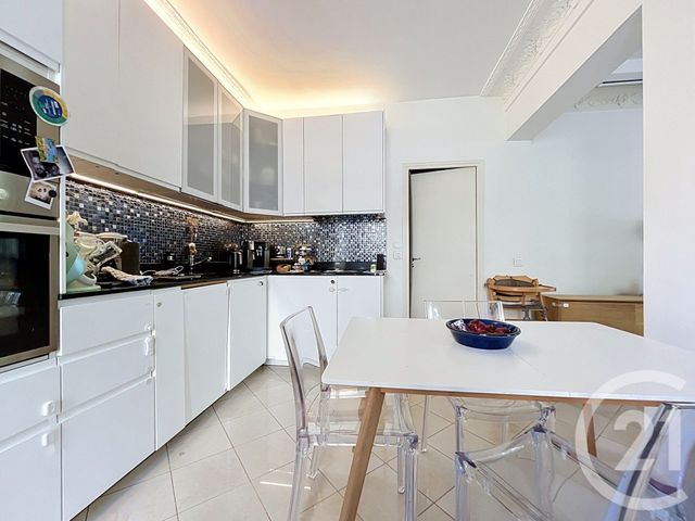 Appartement F2 à vendre - 2 pièces - 53.98 m2 - PARIS - 75020 - ILE-DE-FRANCE - Century 21 Gambetta Immobilier