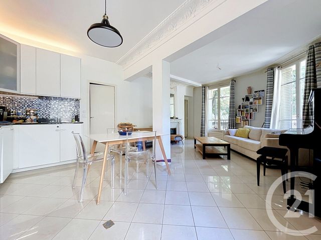 Appartement F2 à vendre - 2 pièces - 53.98 m2 - PARIS - 75020 - ILE-DE-FRANCE - Century 21 Gambetta Immobilier
