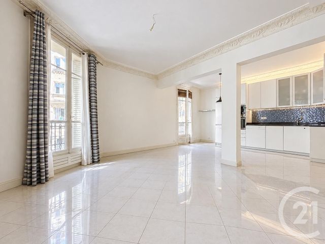 Appartement F2 à vendre - 2 pièces - 53.98 m2 - PARIS - 75020 - ILE-DE-FRANCE - Century 21 Gambetta Immobilier