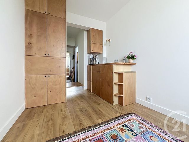 Appartement Studio à vendre - 1 pièce - 13.42 m2 - PARIS - 75020 - ILE-DE-FRANCE - Century 21 Gambetta Immobilier
