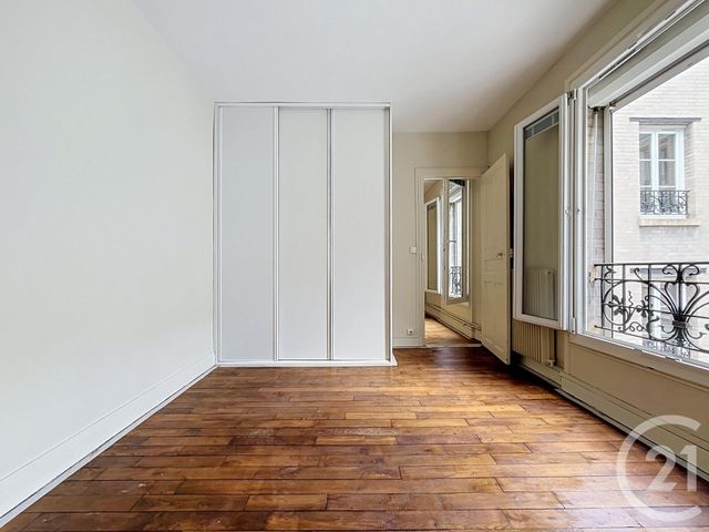 Appartement F2 à vendre - 2 pièces - 41.0 m2 - PARIS - 75020 - ILE-DE-FRANCE - Century 21 Gambetta Immobilier