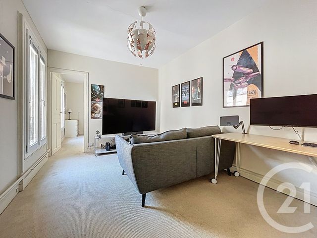 Appartement F2 à vendre - 2 pièces - 41.0 m2 - PARIS - 75020 - ILE-DE-FRANCE - Century 21 Gambetta Immobilier