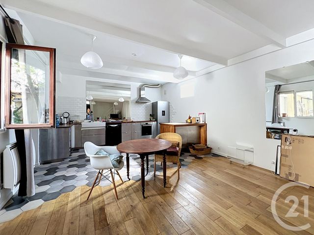 Appartement à vendre - 4 pièces - 93.05 m2 - ROMAINVILLE - 93 - ILE-DE-FRANCE - Century 21 Gambetta Immobilier