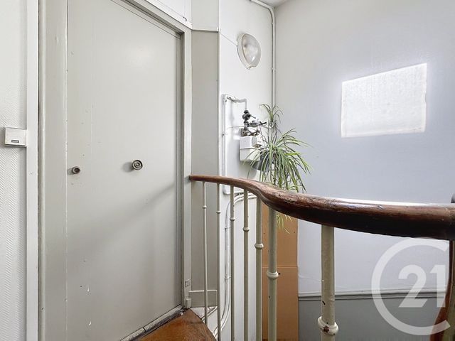 Appartement Chambre à vendre - 1 pièce - 10.31 m2 - PARIS - 75020 - ILE-DE-FRANCE - Century 21 Gambetta Immobilier