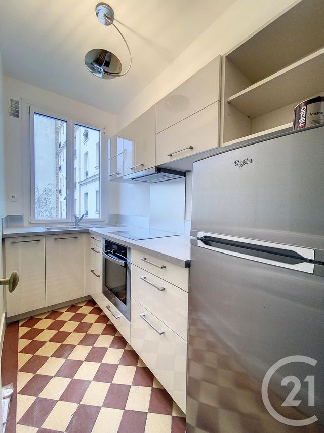 Appartement F2 à louer - 2 pièces - 40.72 m2 - PARIS - 75020 - ILE-DE-FRANCE - Century 21 Gambetta Immobilier