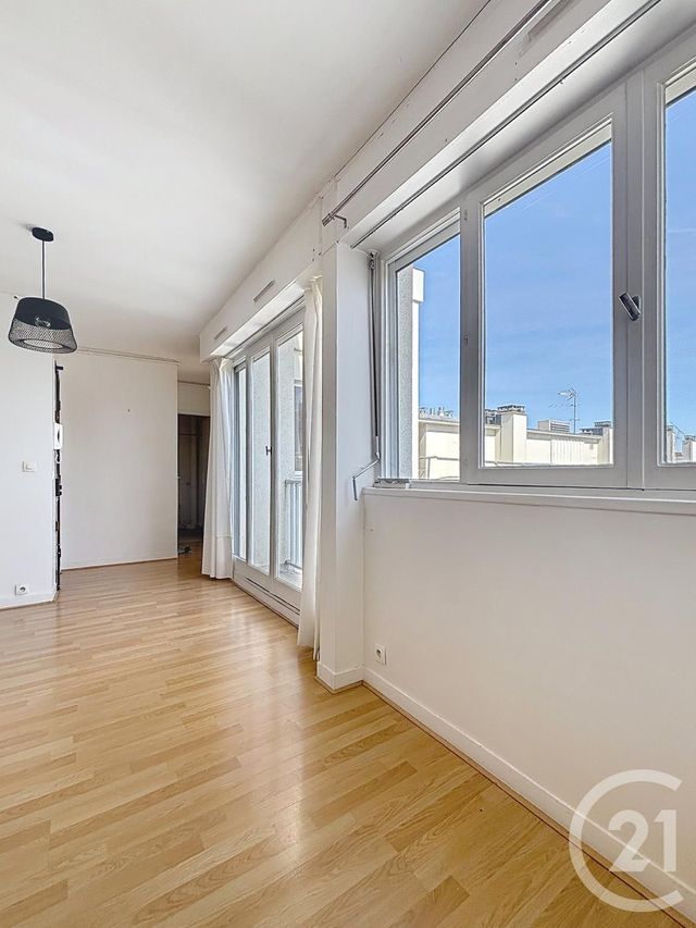 Appartement F1 à louer - 1 pièce - 28.02 m2 - PARIS - 75020 - ILE-DE-FRANCE - Century 21 Gambetta Immobilier