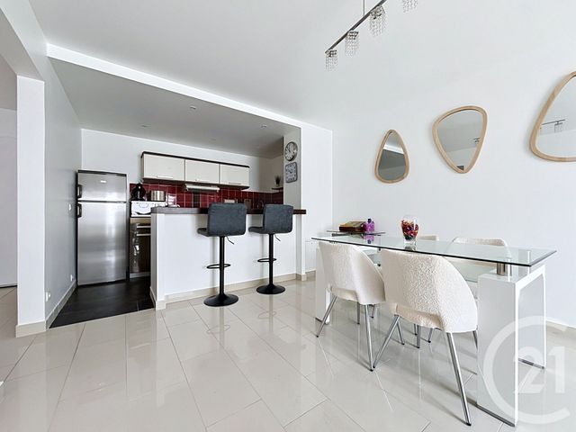 Appartement F2 à vendre - 2 pièces - 56.45 m2 - PARIS - 75020 - ILE-DE-FRANCE - Century 21 Gambetta Immobilier
