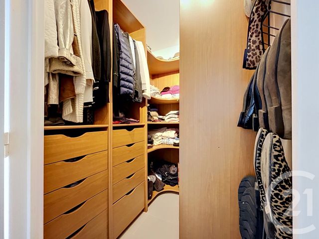 Appartement F2 à vendre - 2 pièces - 56.45 m2 - PARIS - 75020 - ILE-DE-FRANCE - Century 21 Gambetta Immobilier